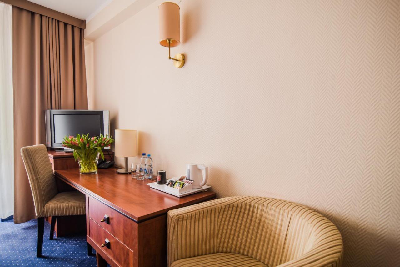 Gold Hotel Złotoryja Εξωτερικό φωτογραφία